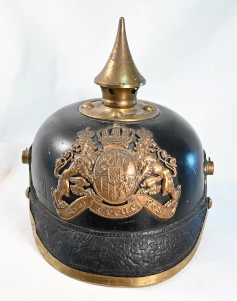 Bavarian Enlisted Infantry Pickelhaube Visuel 1 principal